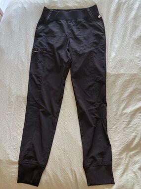 Women’s Jogger Scrub Pants
